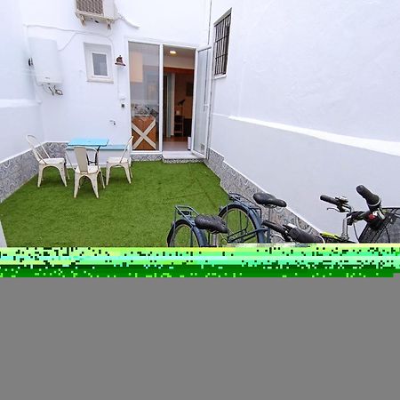 La Casa De Las Bicis Cadiz Exterior photo